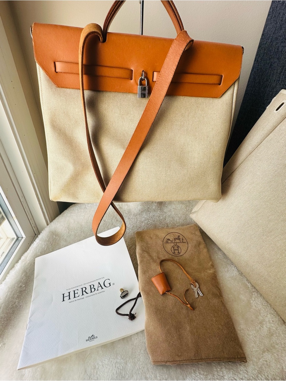 Hermes’ Herbag - Picture 8 of 9